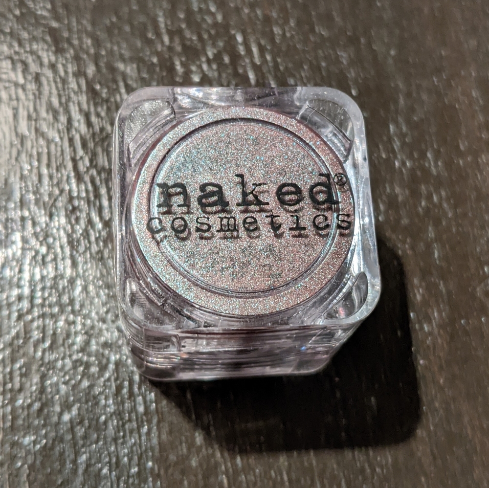Naked Cosmetics Eyeshadow in "Mother Nature"